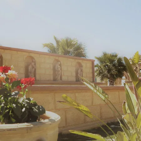 住宿加早餐酒店 Burgio *